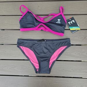 TYR Womens  Durafast Grey/pink Crosscutfit Workout Bikini Set Sz XS NEW